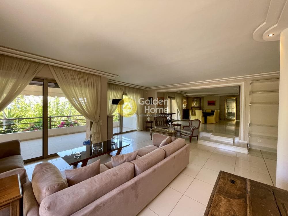 Apartment in Kavouri, Vouliagmeni — Photo 3 of 35