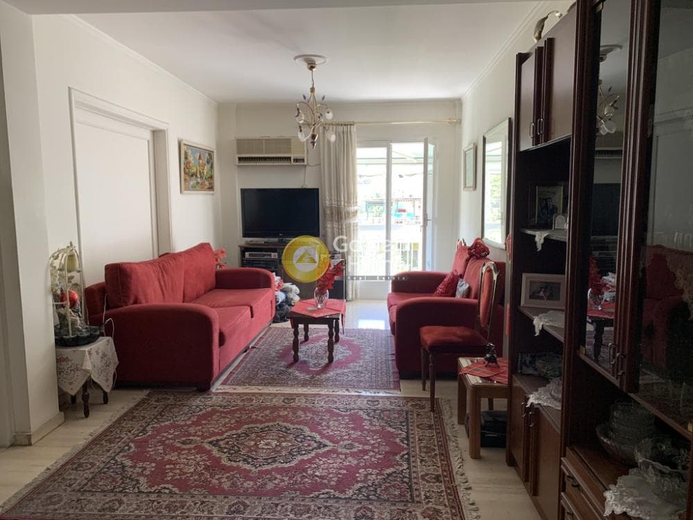 Apartment in Platia Kipselis, Kipseli — Photo 1 of 18