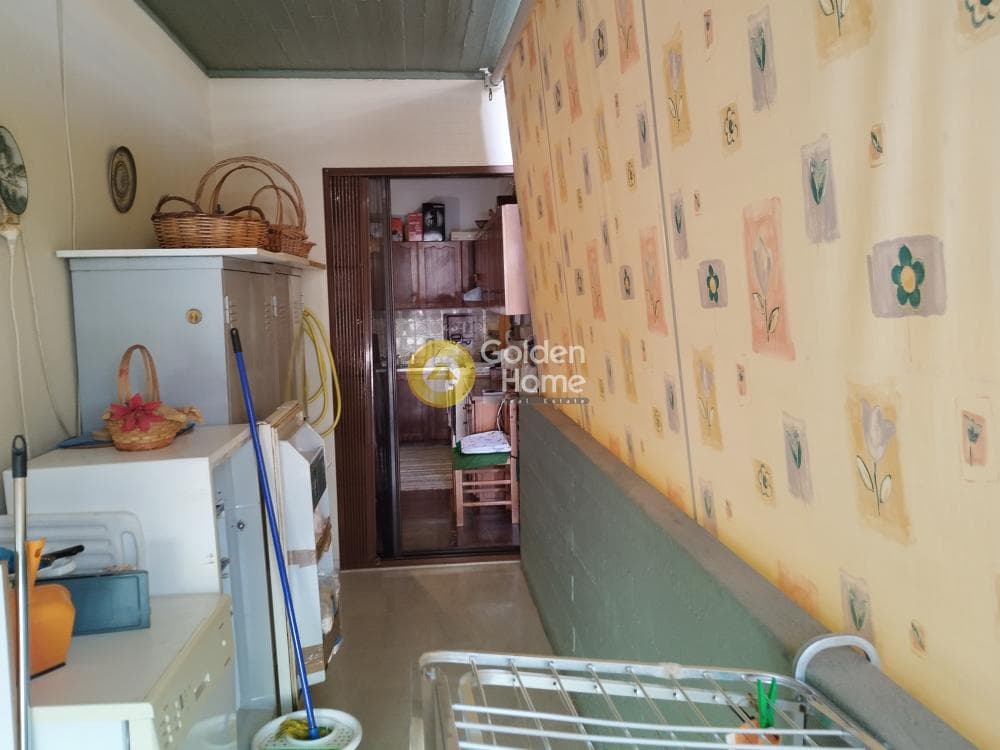 Apartment in Kareas, Vironas — Photo 17 of 27