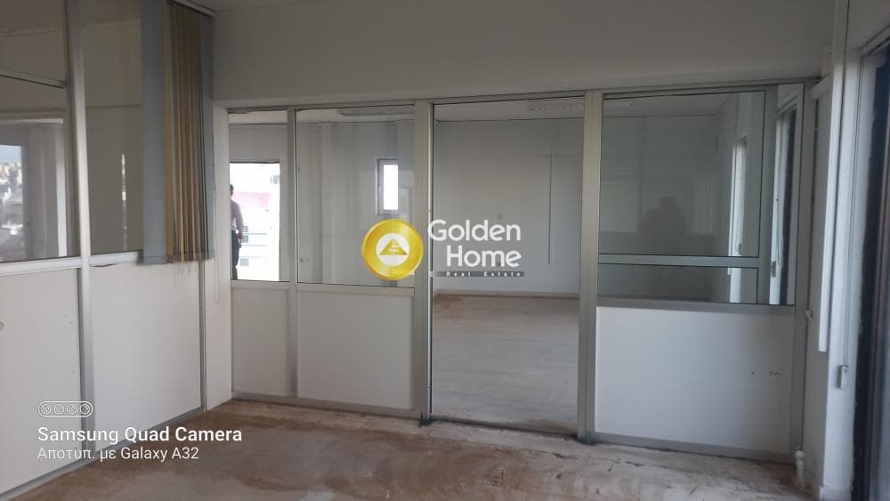 Office in Agia Sofia, Piraeus — Photo 2 of 11