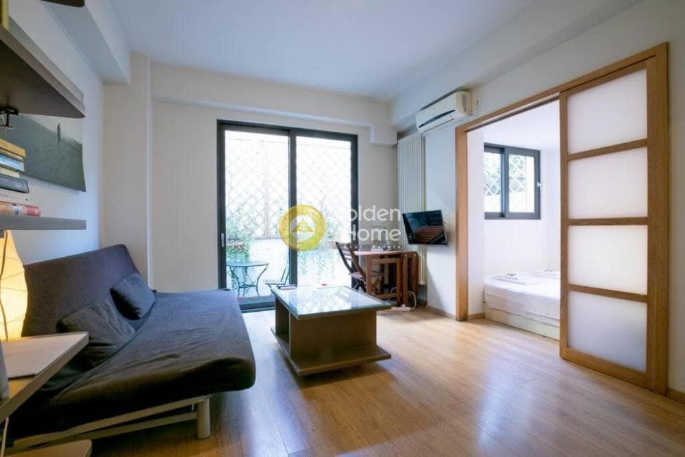 Apartment in Elia, Historic Center — Photo 2 of 11