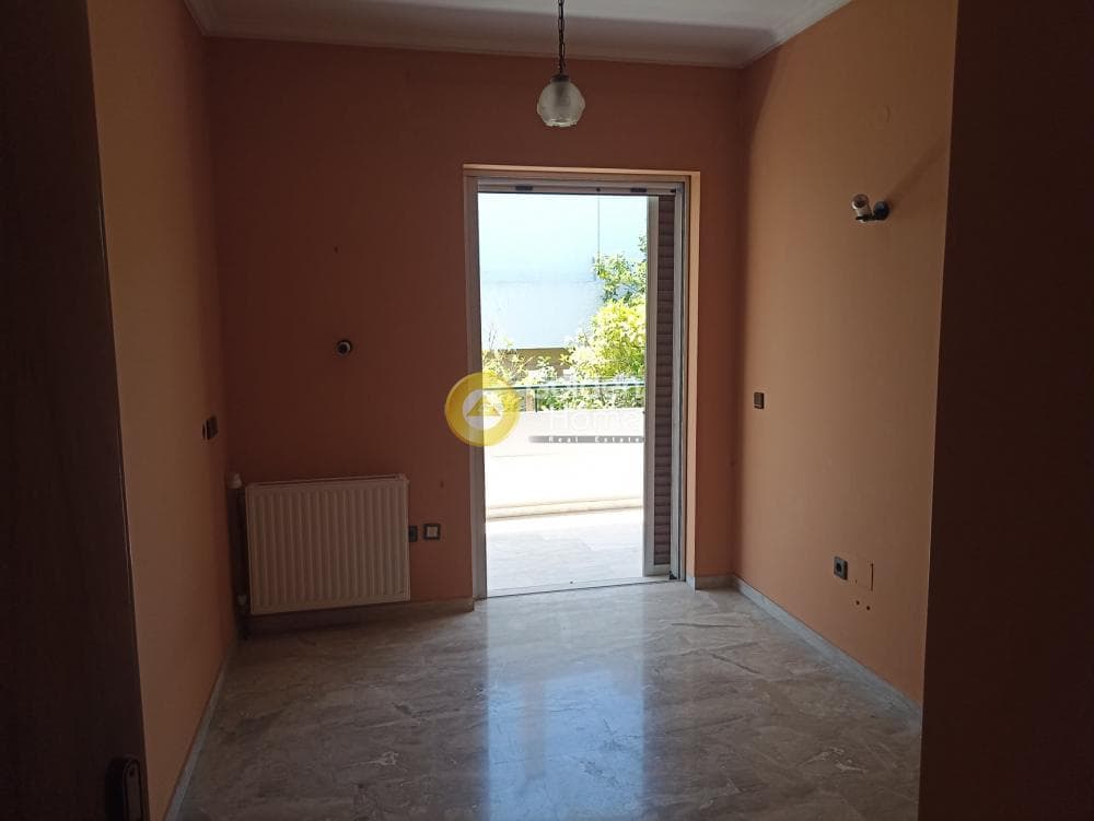 House in Aiantio, Salamina — Photo 12 of 14
