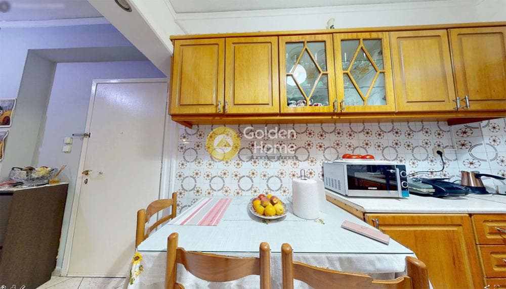 Apartment in Agios Georgios, Keratsini — Photo 9 of 17