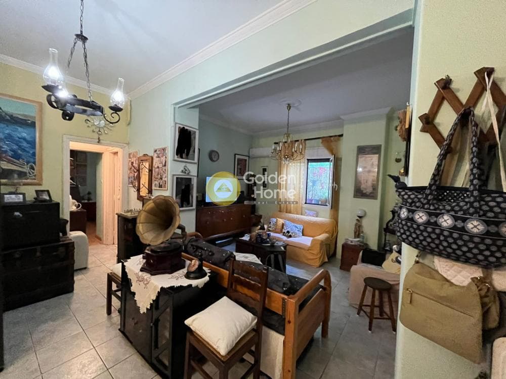Apartment in Agios Georgios, Kolonaki - Likavitos — Photo 1 of 35