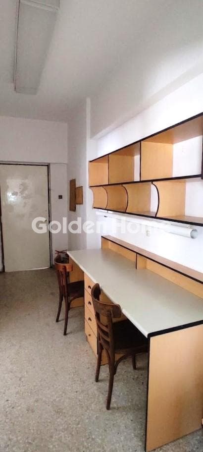 Office in Diilistiria, Piraeus — Photo 12 of 13