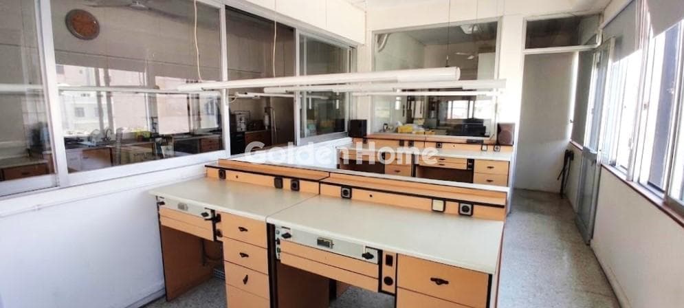 Office in Diilistiria, Piraeus — Photo 3 of 13
