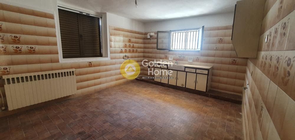 Building Plot in Center, Salamina — Photo 15 of 26