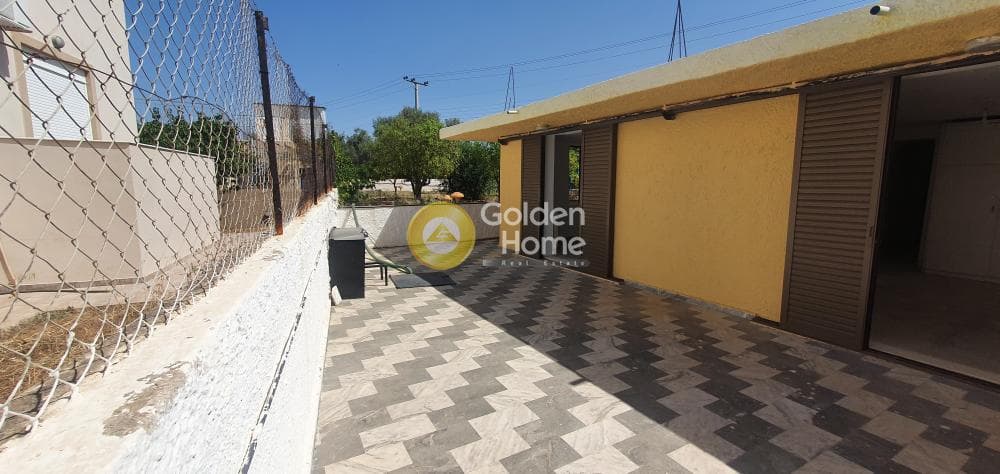 Building Plot in Center, Salamina — Photo 10 of 26