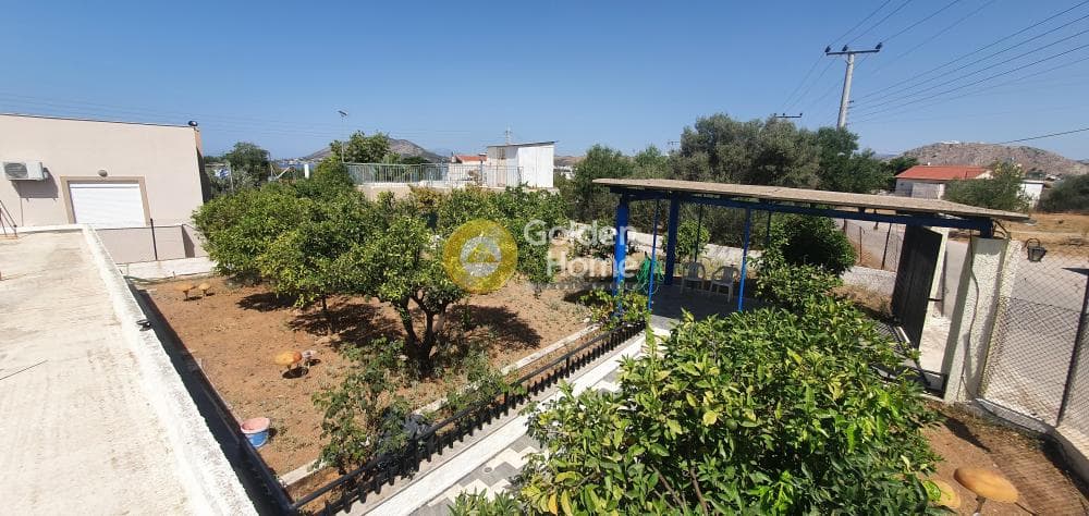 Building Plot in Center, Salamina — Photo 3 of 26