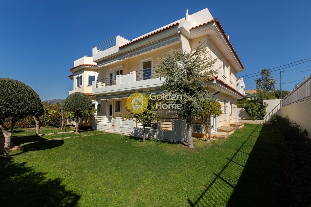 Μονοκατοικία στην Κόρμπι, Βάρη - Βάρκιζα — Φωτογραφία 1 από 35