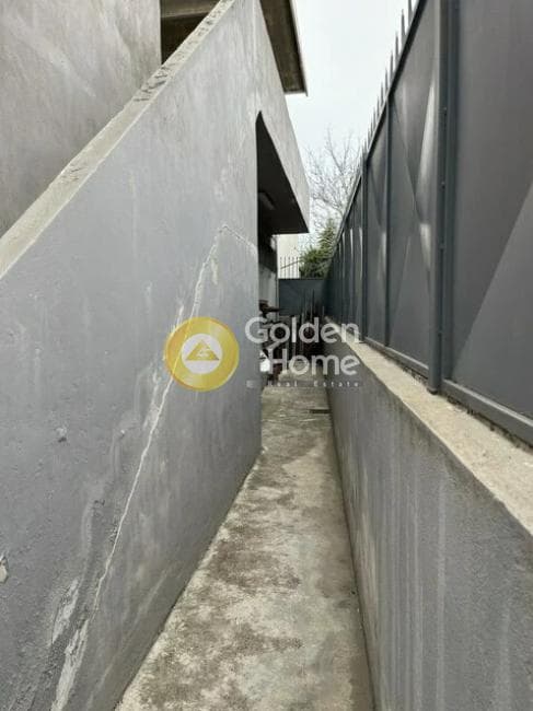 Βιομηχανικός Χώρος στην Άνω Ρέντης, Άγιος Ιωάννης Ρέντης — Φωτογραφία 4 από 8