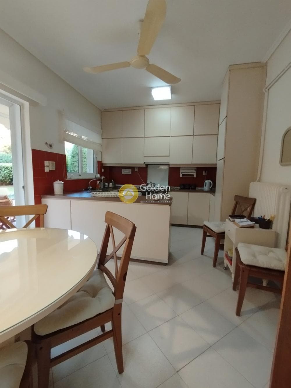 House in Saronida, Saronida — Photo 8 of 21