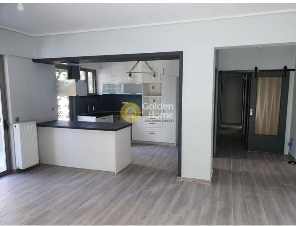 Apartment in Paradeisos, Agia Paraskevi — Photo 7 of 19