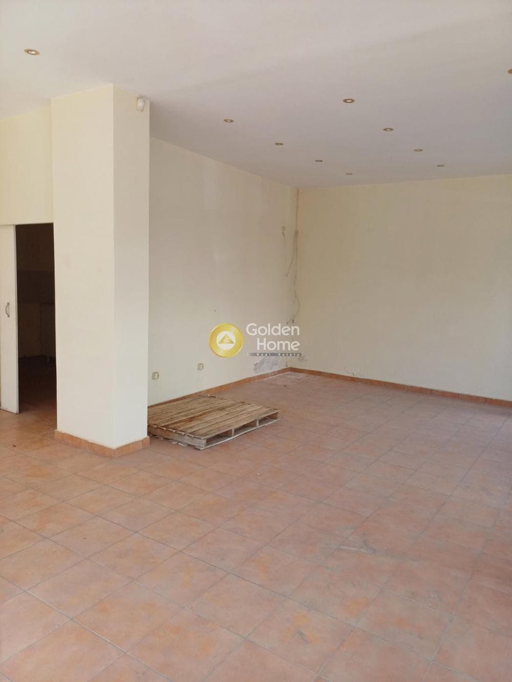 Κατάστημα στην Άνω Πετρούπολη, Πετρούπολη — Φωτογραφία 4 από 10