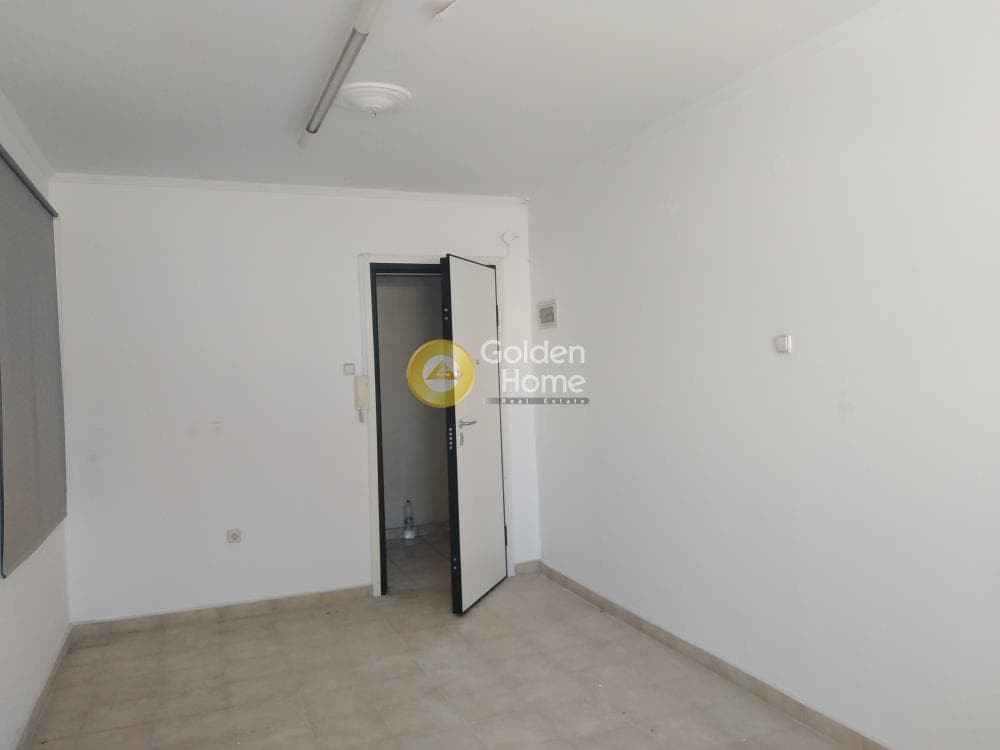 Office in Diilistiria, Piraeus — Photo 1 of 3