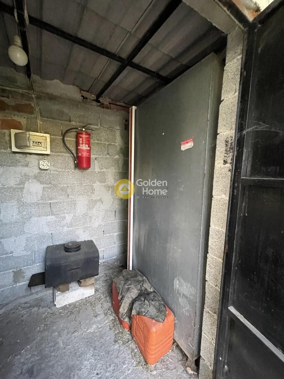 House in Agia Paraskevi, Pallini — Photo 22 of 23
