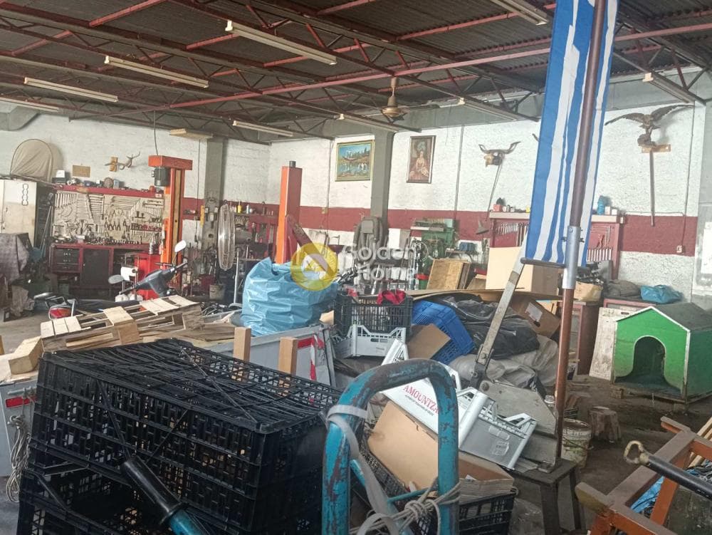 Οικόπεδο στην Άγιος Ιωάννης Χρυσόστομος, Νίκαια — Φωτογραφία 2 από 9