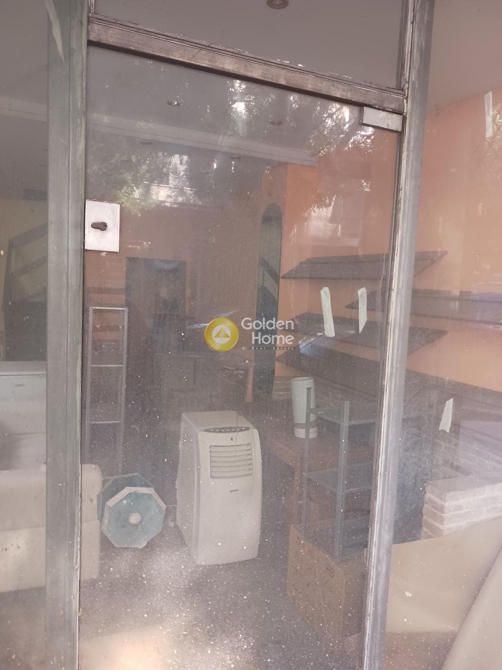 Retail Store in Oria Imittou, Pagkrati — Photo 3 of 7