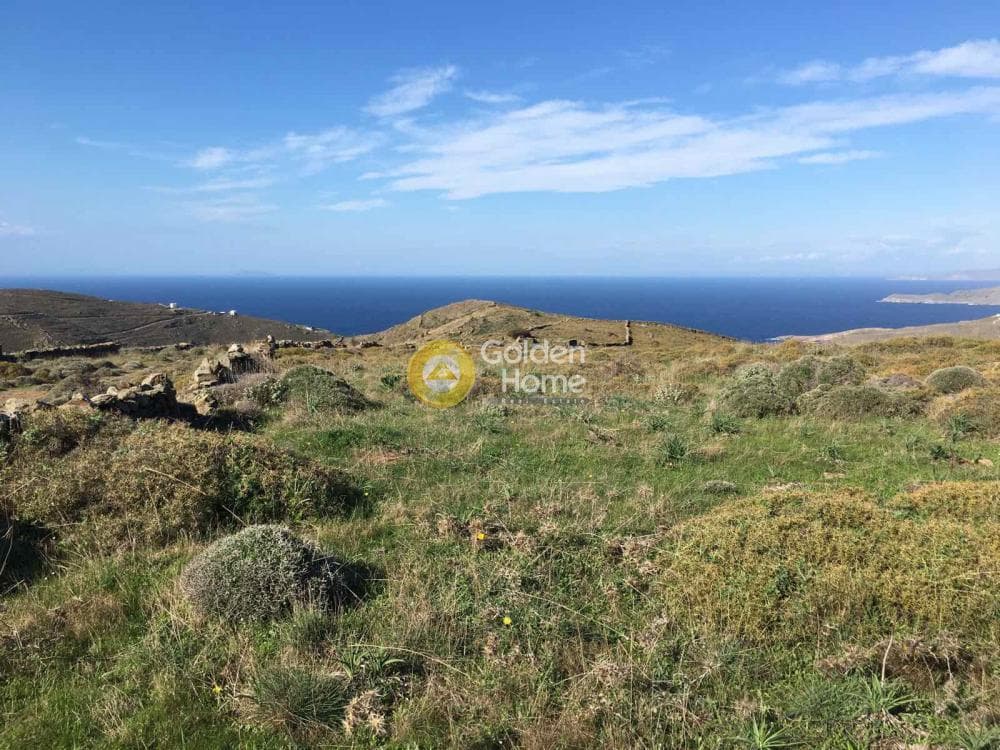 Parcel in Flampouria, Kythnos — Photo 3 of 5
