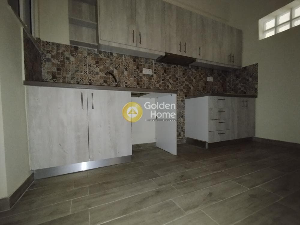 Apartment in Rouf, Tavros — Photo 2 of 32