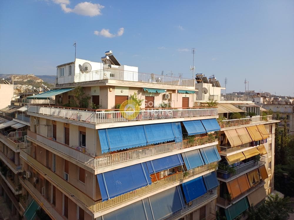 Apartment in Ravenia, Attiki — Photo 1 of 10