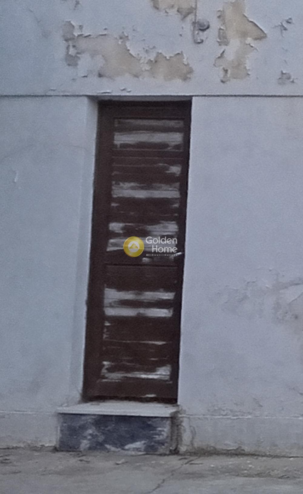 Οικόπεδο στην Άγιος Ιωάννης Χρυσόστομος, Νίκαια