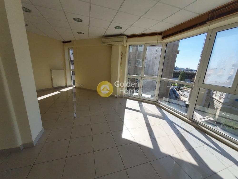Office in Terpsithea, Piraeus — Photo 7 of 13
