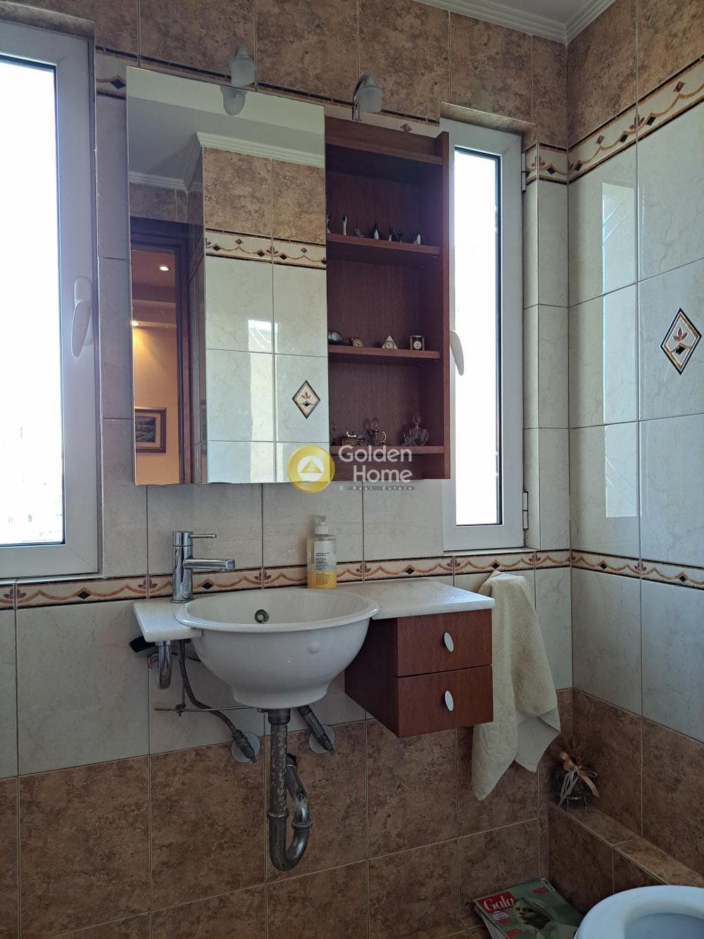 Apartment in Stathmos, Attiki — Photo 17 of 51
