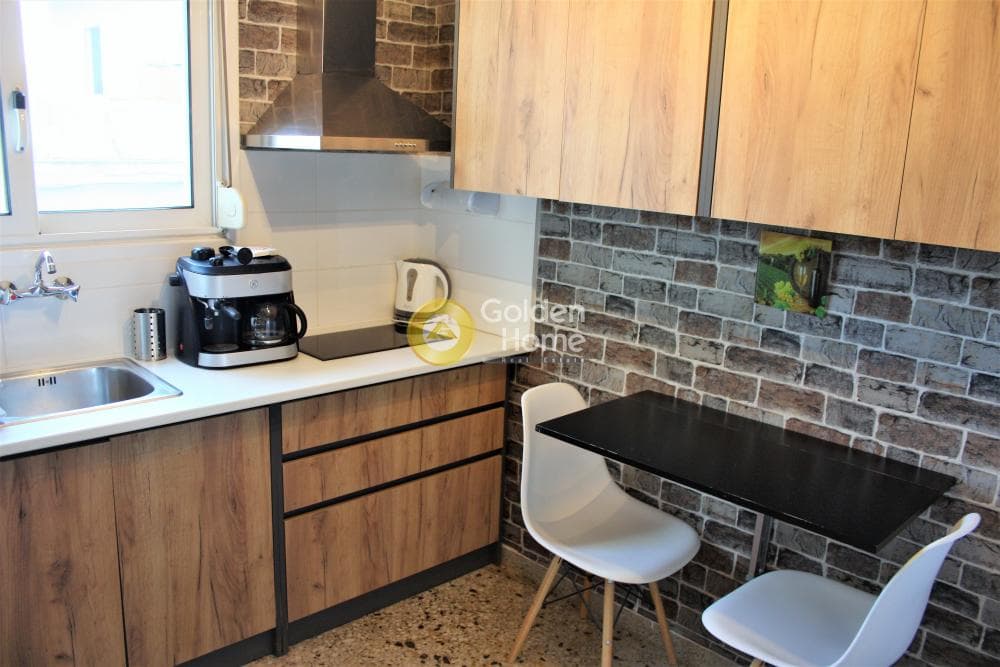 Apartment in Ravenia, Attiki — Photo 1 of 10