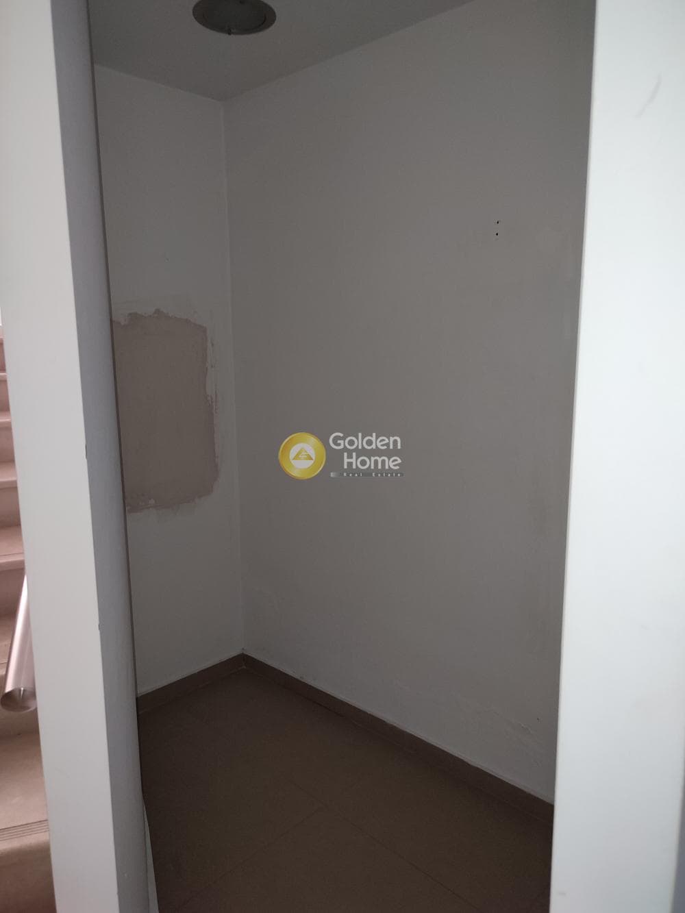 Retail Store in Achladia, Aigaleo — Photo 14 of 19