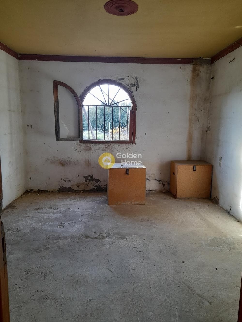 Κατάστημα στην Καππαριανά, Μοίρες — Φωτογραφία 2 από 5