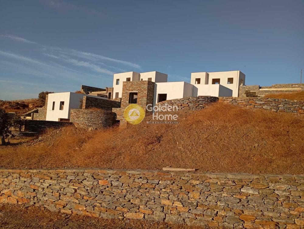 House in Pera Meria, Kea — Photo 2 of 2