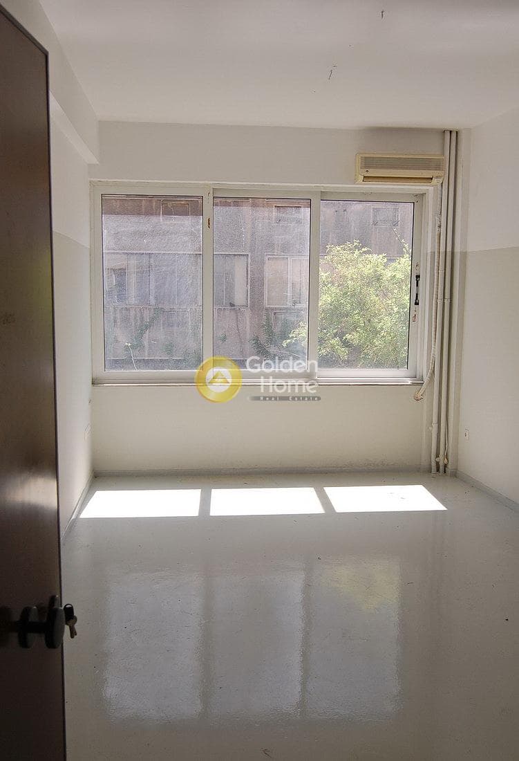 Office in Platia Koumoundourou, Kentro — Photo 8 of 29