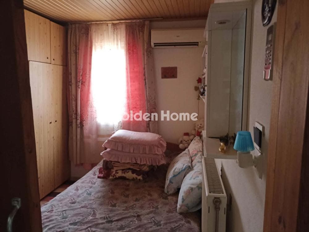 House in Vasilika, Salamina — Photo 8 of 16