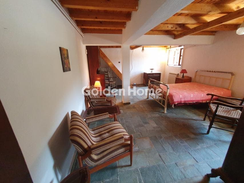 House in Milos, Kalavrita — Photo 14 of 15
