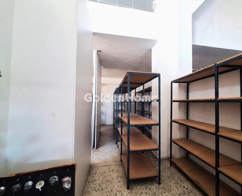 Κατάστημα στην Ακαδημία Πλάτωνος, Κολωνός - Κολοκυνθούς — Φωτογραφία 4 από 5