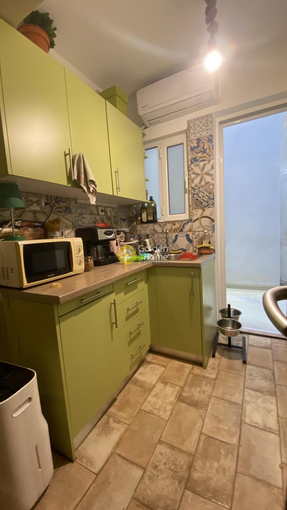 Apartment in Evaggelistria, Piraeus — Photo 8 of 18
