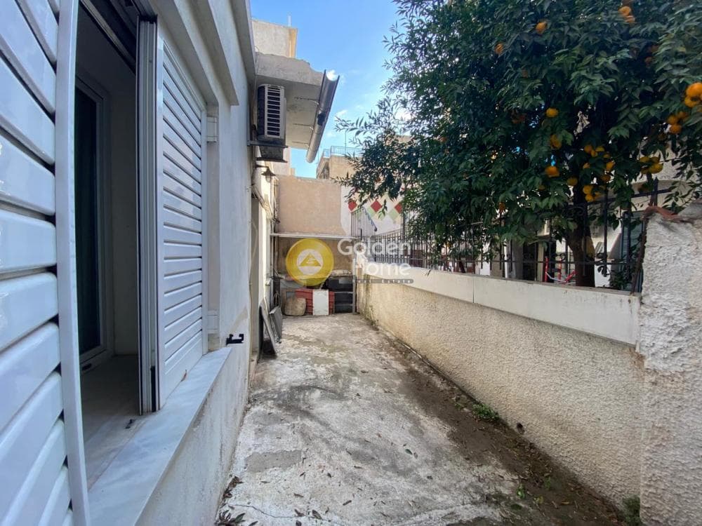 House in Center, Moschato — Photo 17 of 18