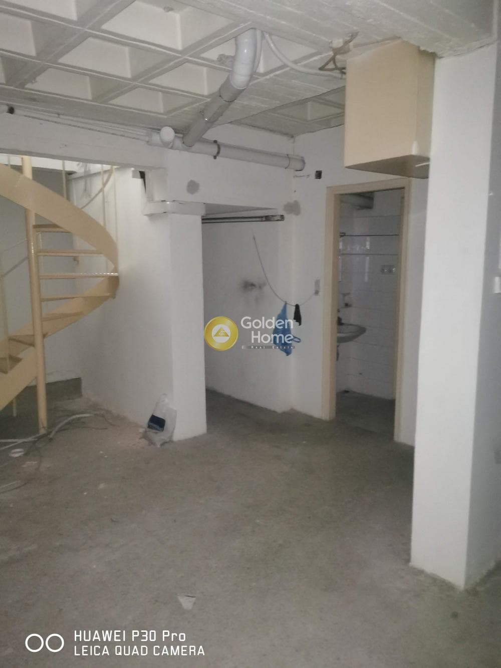 Retail Store in Agios Ioannis, Neos Kosmos — Photo 12 of 14