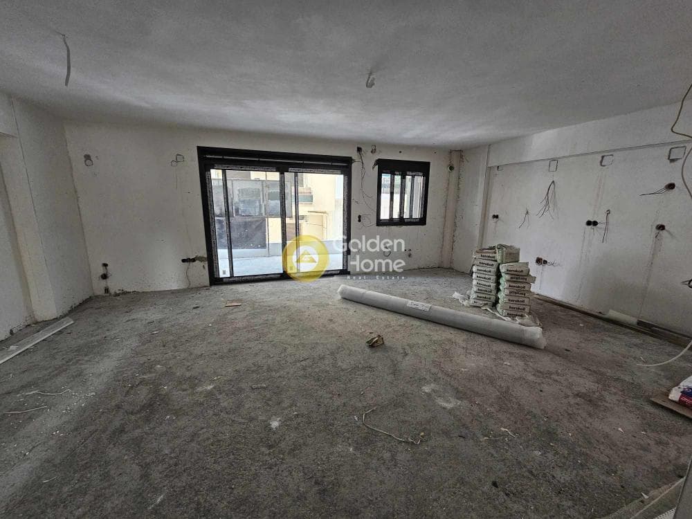 Apartment in Agios Ioannis, Neos Kosmos — Photo 1 of 5