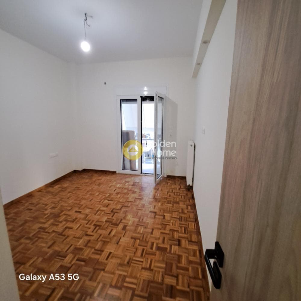 Apartment in Thimarakia, Attiki — Photo 4 of 12