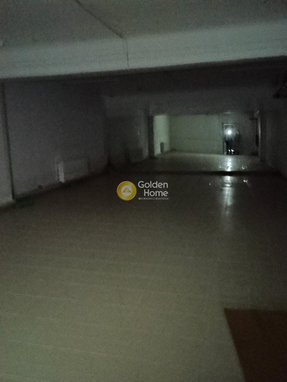 Retail Store in Center, Oreokastro — Photo 12 of 19