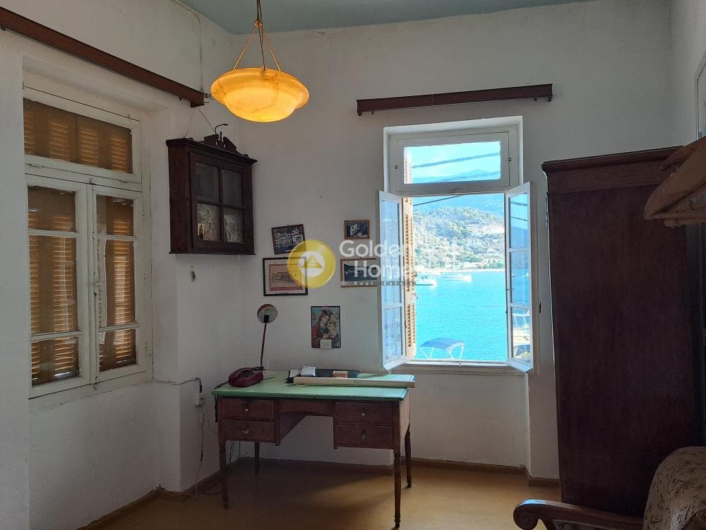 House in Galatas, Poros — Photo 2 of 13
