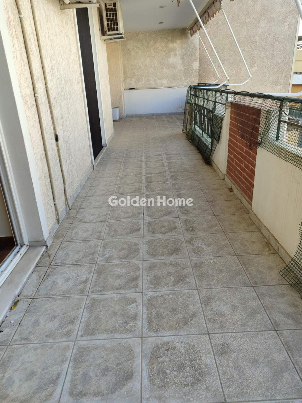 Apartment in Center, Dafni — Photo 13 of 13