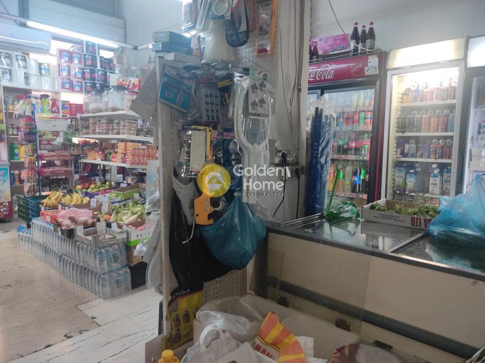 Retail Store in Fokionos Negri, Kipseli — Photo 1 of 4