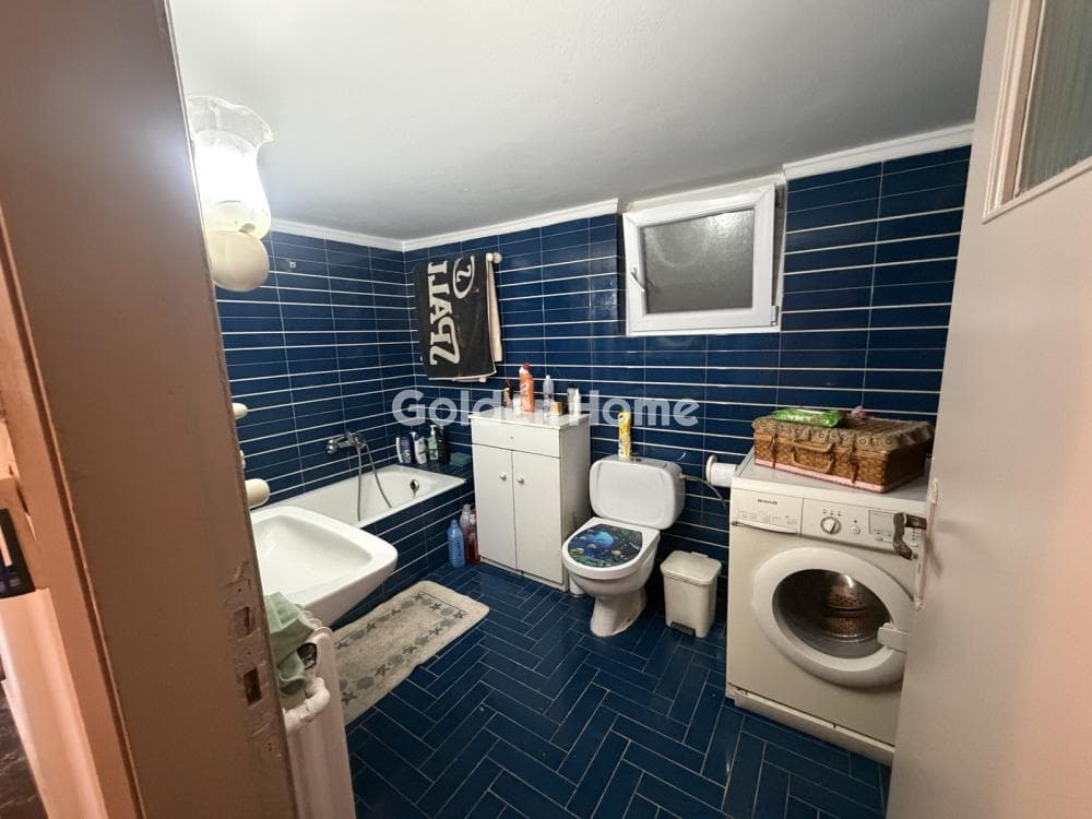 Apartment in Neo Faliro, Piraeus — Photo 46 of 54