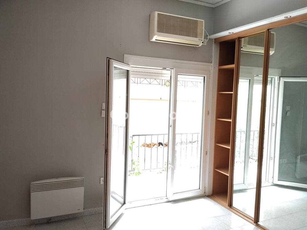 Apartment in Kaminia, Piraeus — Photo 45 of 52