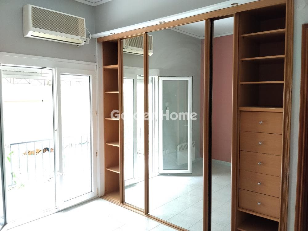 Apartment in Kaminia, Piraeus — Photo 44 of 52