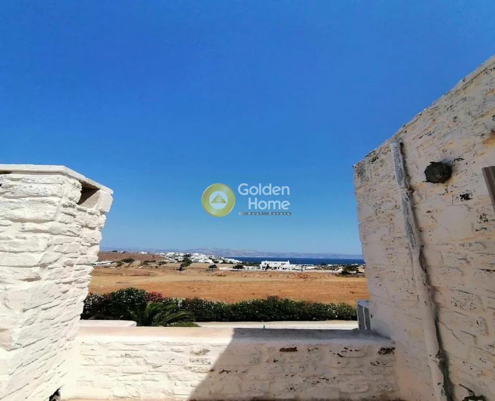 House in Piso Livadi, Paros — Photo 1 of 19