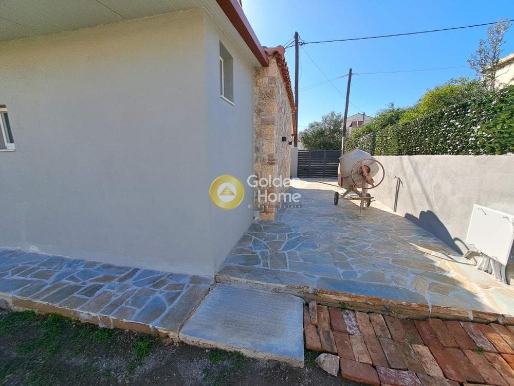 House in Giala, Salamina — Photo 23 of 27